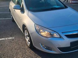 Silber Gebraucht 2012 Opel Astra Kombi | 2.950 € (Guter Preis)