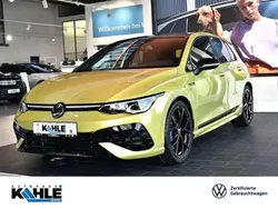 Limonengelb schwarz Gebraucht 2024 VW Golf VIII Edition Kleinwagen | 47.990 € (Fairer Preis)