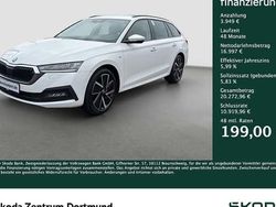 Weiß Gebraucht 2022 Skoda Octavia Clever Kombi | 20.946 € (Fairer Preis)