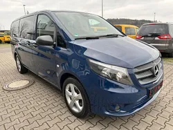 Blau Gebraucht 2019 Mercedes Vito Van / Kleinbus | 18.590 € (Superpreis)