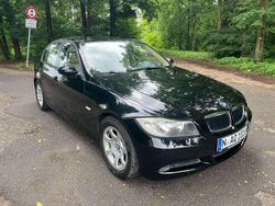 Schwarz Gebraucht 2008 BMW 320 Limousine | 5.600 € (Fairer Preis)