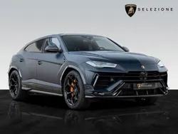 Blau Gebraucht 2023 Lamborghini Urus SUV | 329.666 €