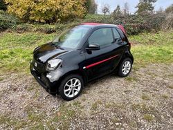 Schwarz Gebraucht 2016 Smart ForTwo Cabrio Cabrio | 9.800 €
