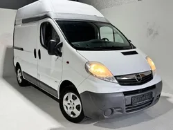 Weiß Gebraucht 2011 Opel Vivaro Van | 8.490 € (Fairer Preis)