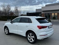 Weiß Gebraucht 2021 Audi Q3 Advanced SUV | 27.000 € (Fairer Preis)