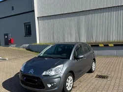 Grau Gebraucht 2011 Citroën C3 Kleinwagen | 2.999 € (Fairer Preis)