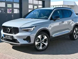 Vapour grey Gebraucht 2024 Volvo XC40 Plus SUV | 41.900 € (Etwas zu teuer)