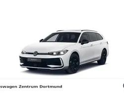 Weiß Gebraucht 2025 VW Passat R-line Kombi | 49.888 € (Guter Preis)