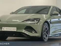 Shadow green Gebraucht 2025 BYD Seal Limousine | 42.690 € (Superpreis)