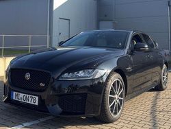 Schwarz Gebraucht 2016 Jaguar XF S Limousine | 22.999 € (Superpreis)