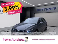 Grau Gebraucht 2022 VW Golf VIII Style Limousine | 22.877 € (Guter Preis)