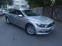 Silber Gebraucht 2016 VW Passat Kombi | 9.500 € (Fairer Preis)