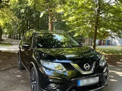 Schwarz Gebraucht 2015 Nissan X-Trail 360º SUV | 11.000 € (Fairer Preis)
