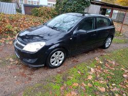 Schwarz Gebraucht 2008 Opel Astra Limousine | 4.900 € (Teuer)