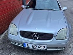 Silber Gebraucht 1998 Mercedes 200 Cabrio | 2.500 €