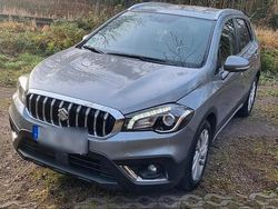 Grau Gebraucht 2018 Suzuki SX4 S-Cross SUV | 16.500 € (Fairer Preis)