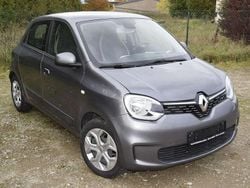 Lunar grey Gebraucht 2021 Renault Twingo LIMITED Kleinwagen | 8.750 € (Guter Preis)