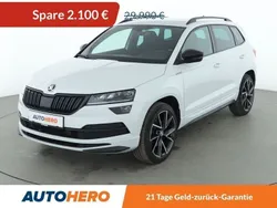 Weiß Gebraucht 2020 Skoda Karoq SportLine SUV | 27.890 € (Fairer Preis)