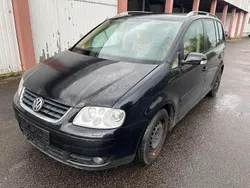 Schwarz Gebraucht 2004 VW Touran Van / Kleinbus | 1.299 € (Guter Preis)