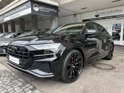 Schwarz Gebraucht 2023 Audi Q8 Competition SUV | 96.000 € (Teuer)