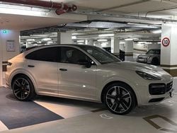 Andere farben Gebraucht 2020 Porsche Cayenne Turbo SUV | 83.000 € (Etwas zu teuer)