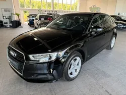 Schwarz Gebraucht 2020 Audi A3 Comfort Limousine | 20.950 € (Guter Preis)
