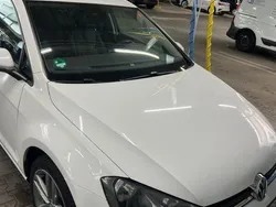 Weiß Gebraucht 2016 VW Golf VII Allstar Kleinwagen | 11.000 € (Guter Preis)