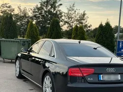 Schwarz Gebraucht 2010 Audi A8 Limousine | 13.500 € (Fairer Preis)