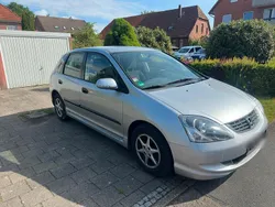Silber Gebraucht 2004 Honda Civic Kleinwagen | 2.199 € (Fairer Preis)