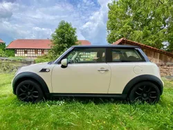 Beige Gebraucht 2011 Mini Cooper Kleinwagen | 3.600 €