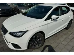 Weiß Gebraucht 2024 Seat Ibiza Style Kleinwagen | 20.950 € (Etwas zu teuer)