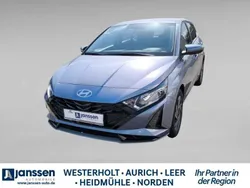 Blau Neu 2025 Hyundai i20 Trend Limousine | 22.990 € (Fairer Preis)