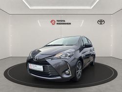Grau Gebraucht 2020 Toyota Yaris Team Limousine | 14.444 € (Fairer Preis)
