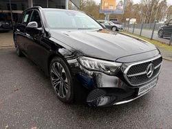 Schwarz Gebraucht 2023 Mercedes E200 Avantgarde Limousine | 43.450 € (Guter Preis)
