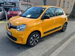Mangogelb Gebraucht 2022 Renault Twingo Zen Kleinwagen | 13.900 € (Fairer Preis)