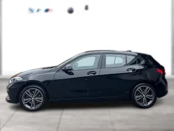 Schwarz Gebraucht 2022 BMW 118 Sport Line Kleinwagen | 23.030 € (Fairer Preis)