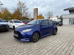 Dark blue m m Gebraucht 2022 Toyota Yaris Team Kleinwagen | 14.990 € (Fairer Preis)