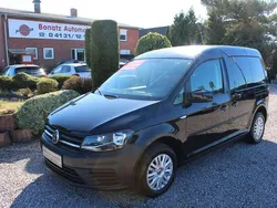 Deep black perleffekt Gebraucht 2018 VW Caddy Trendline Van / Kleinbus | 18.980 € (Etwas zu teuer)