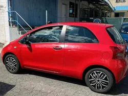 Rot Gebraucht 2006 Toyota Yaris Kleinwagen | 1.300 € (Fairer Preis)