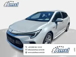 Platinum white pearl metallic Gebraucht 2023 Suzuki Swace Comfort+ Kombi | 22.980 € (Superpreis)