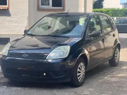 Blau Gebraucht 2005 Ford Fiesta Kleinwagen | 900 € (Fairer Preis)