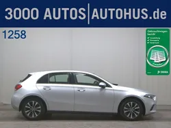 Iridium silber metalliclack Gebraucht 2021 Mercedes A200 Limousine | 22.480 € (Guter Preis)