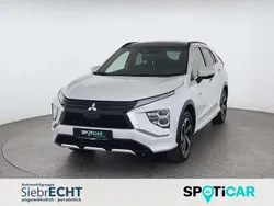 Weiß Gebraucht 2021 Mitsubishi Eclipse Cross SUV | 22.790 € (Etwas zu teuer)
