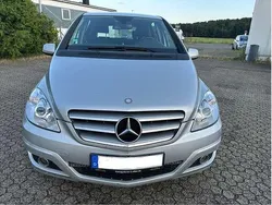 Polarsilber metalliclack Gebraucht 2010 Mercedes B180 Van / Kleinbus | 4.790 € (Fairer Preis)