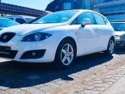 Weiß Gebraucht 2009 Seat Leon Limousine | 3.800 €