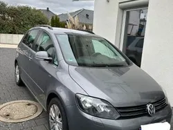 Grau Gebraucht 2013 VW Golf Plus Comfortline Van / Kleinbus | 7.777 €