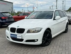 Alpinweiss iii Gebraucht 2011 BMW 318 Comfort Edition Kombi | 9.900 € (Teuer)