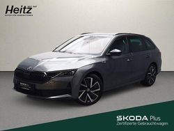 Graphite grau metallic Gebraucht 2024 Skoda Octavia SportLine Kombi | 36.990 € (Teuer)