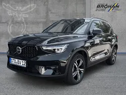 Onyx black / metallic Gebraucht 2023 Volvo XC40 Plus SUV | 32.880 € (Fairer Preis)