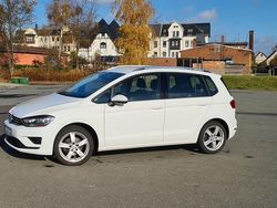 Weiß Gebraucht 2017 VW Golf Comfortline SUV | 11.300 € (Fairer Preis)